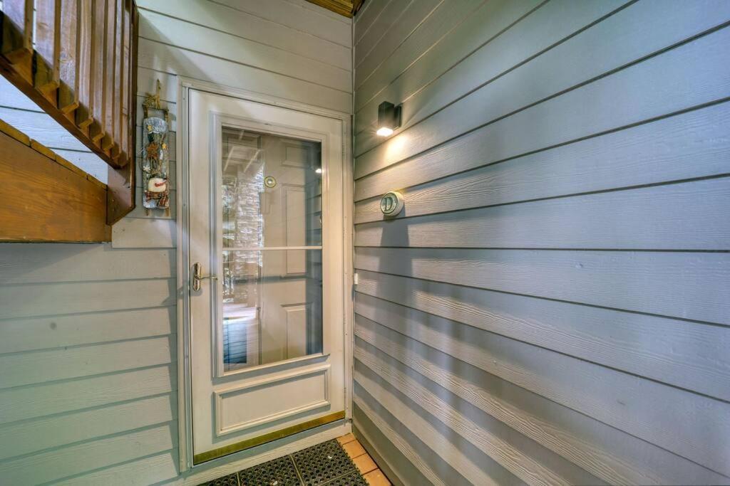Bucket List Views Sugar Mountain Private Condo - 2Bed, 2Bath, Sleeps 6, Panoramic Views Of Mountains From Large Deck, Short Drive To Shopping, Restaurants, Cafes & Banner Elk Town Eksteriør billede