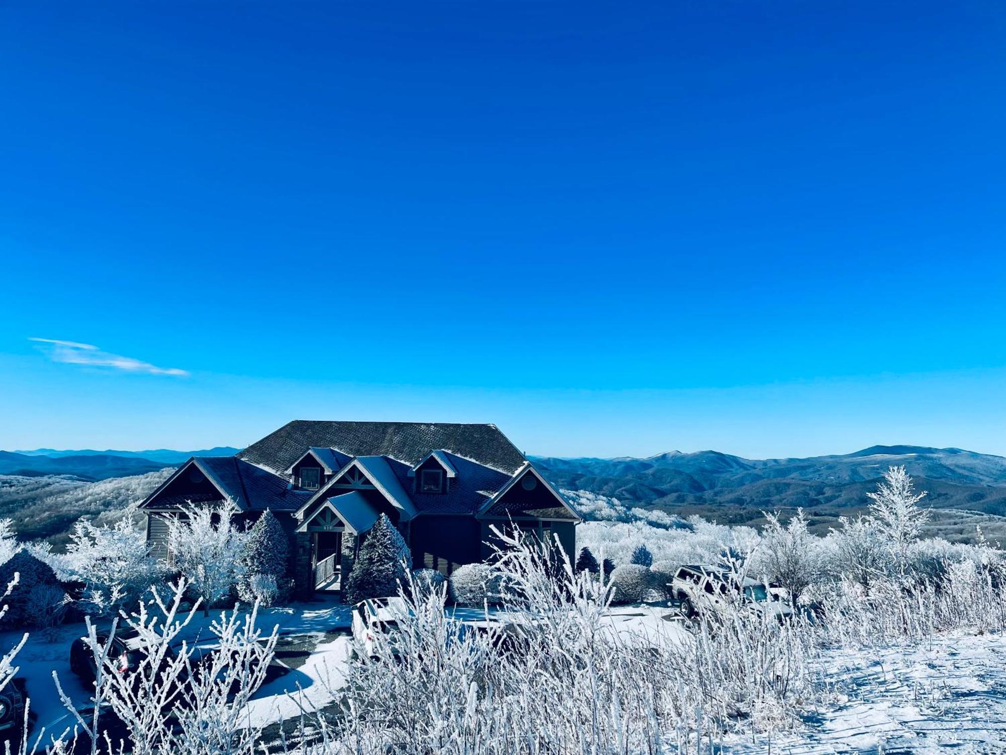Bucket List Views Sugar Mountain Private Condo - 2Bed, 2Bath, Sleeps 6, Panoramic Views Of Mountains From Large Deck, Short Drive To Shopping, Restaurants, Cafes & Banner Elk Town Eksteriør billede