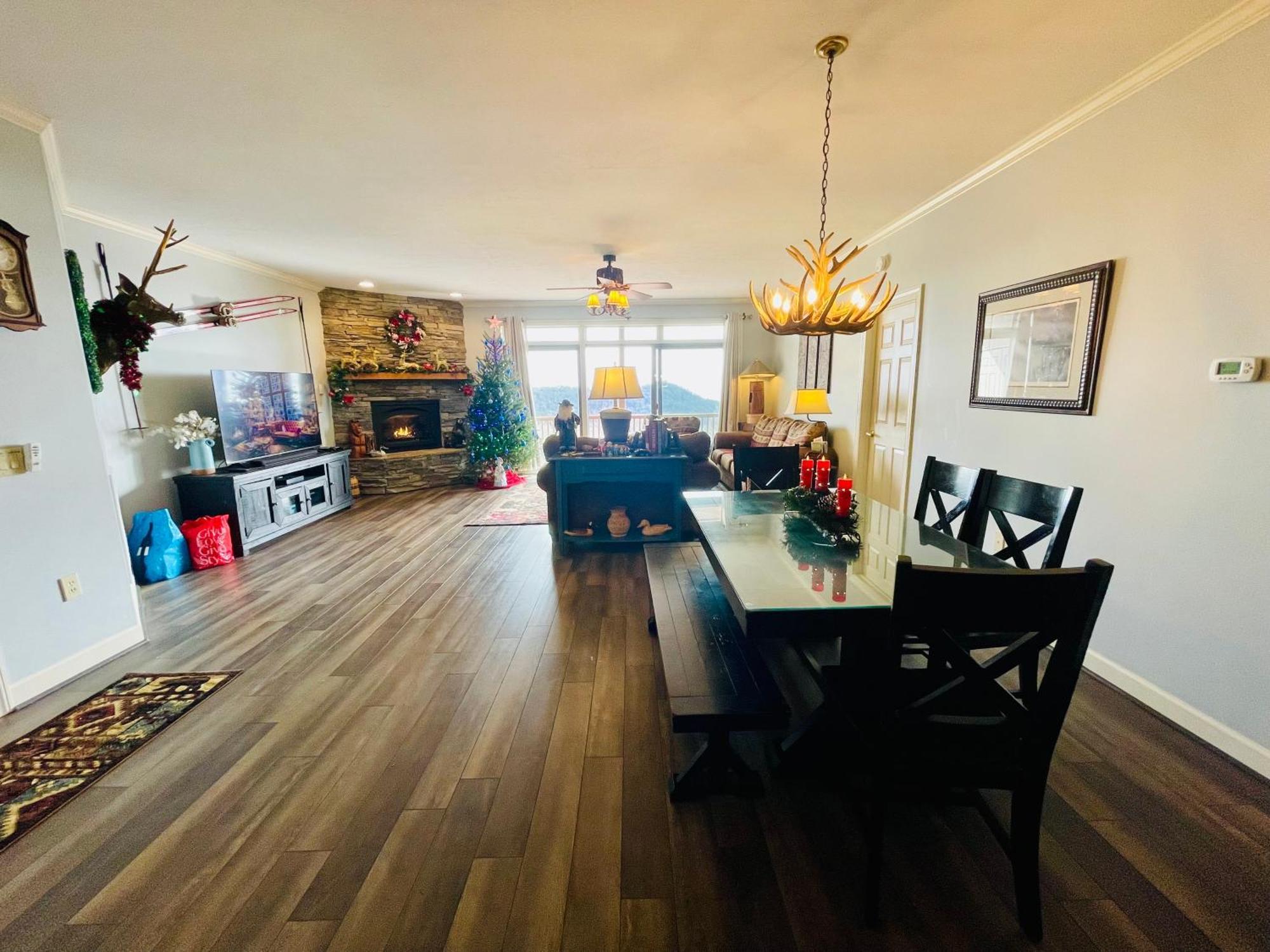 Bucket List Views Sugar Mountain Private Condo - 2Bed, 2Bath, Sleeps 6, Panoramic Views Of Mountains From Large Deck, Short Drive To Shopping, Restaurants, Cafes & Banner Elk Town Eksteriør billede