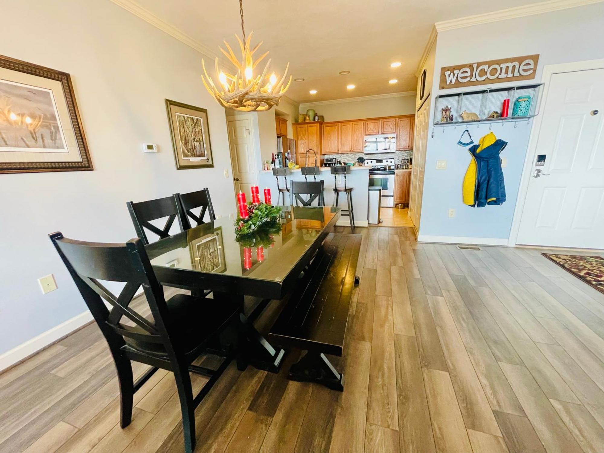 Bucket List Views Sugar Mountain Private Condo - 2Bed, 2Bath, Sleeps 6, Panoramic Views Of Mountains From Large Deck, Short Drive To Shopping, Restaurants, Cafes & Banner Elk Town Eksteriør billede