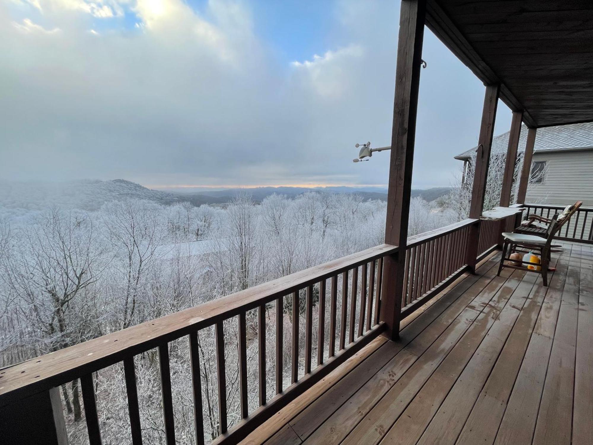 Bucket List Views Sugar Mountain Private Condo - 2Bed, 2Bath, Sleeps 6, Panoramic Views Of Mountains From Large Deck, Short Drive To Shopping, Restaurants, Cafes & Banner Elk Town Eksteriør billede